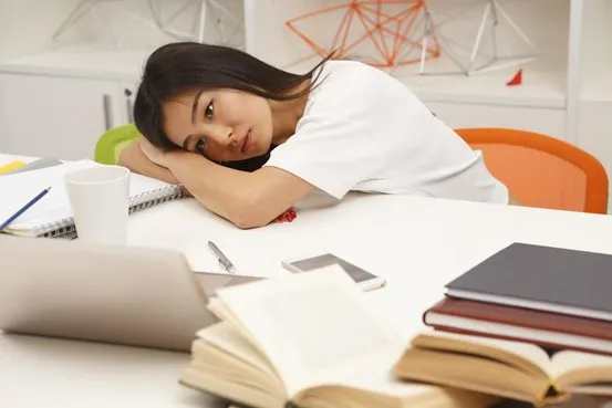 Emotional burnout syndrome in modern life