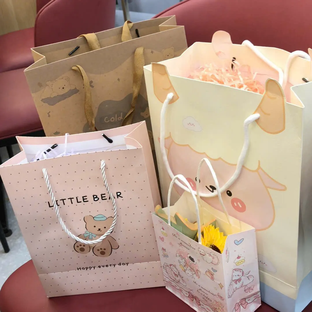 Meaningful Birthday Gifts for Friends and Lovers
