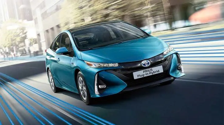 Xe hybrid bất ngờ lên ngôi, xe điện hết thời tăng trưởng nóng?