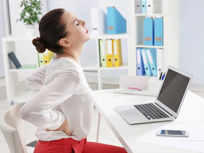 Báo Động Chốn Văn Phòng: Khi Chiếc Ghế Trở Thành “Kẻ Thù” Giấu Mặt Của Sức Khỏe