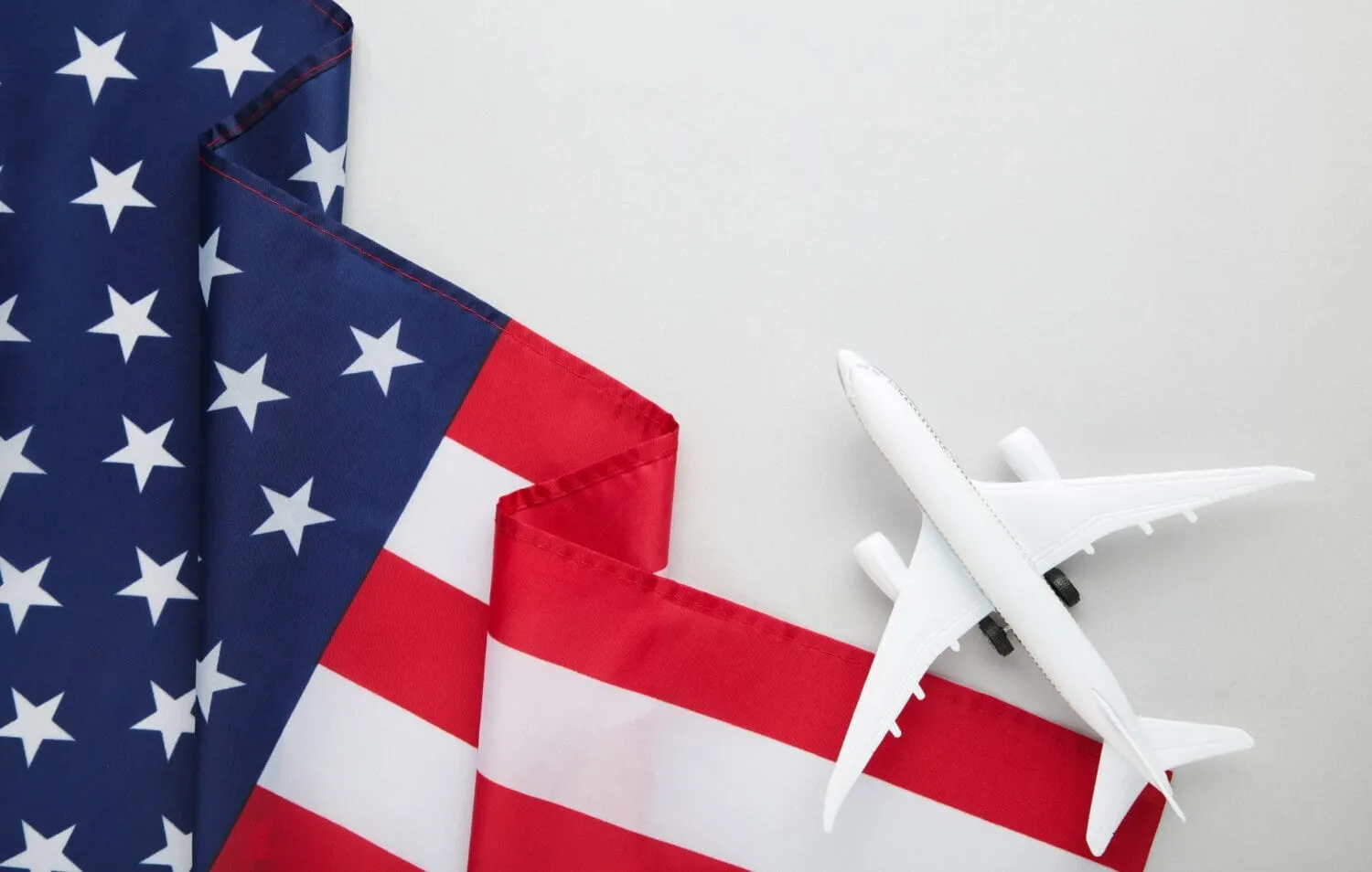 The green card dream: Where should Vietnamese aspiring U.S. immigrants start?