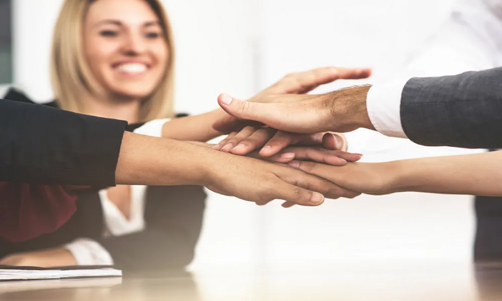 The art of building connections: How to build and maintain genuine friendships after entering the workforce?