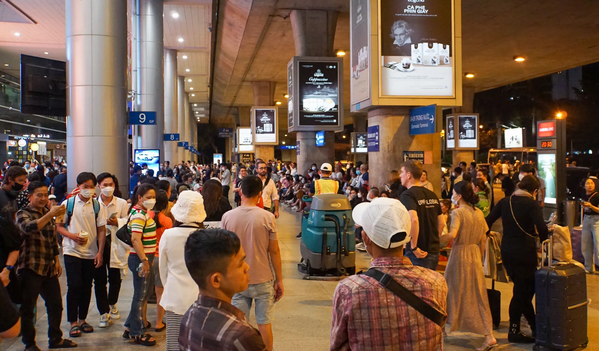 Returning to Vietnam: The call of one's roots or the allure of a new era?