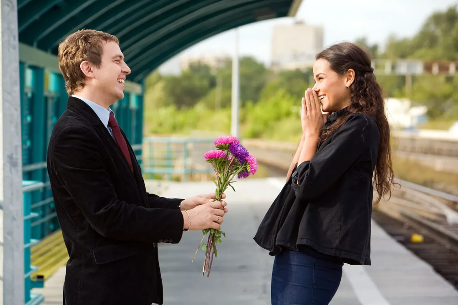 Những nút thắt tâm lý và thực tế khi hẹn hò với người nước ngoài